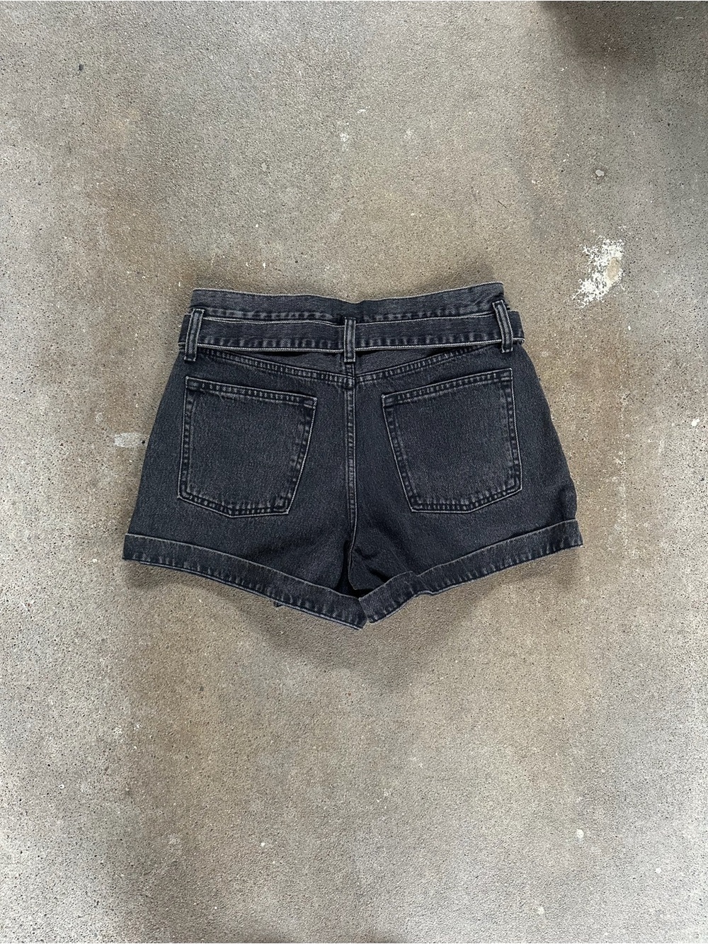 NWT Abercrombie & Fitch Natural Rise Shorts Washed Black Size 31|12 Denim Cotton - Picture 2 of 6
